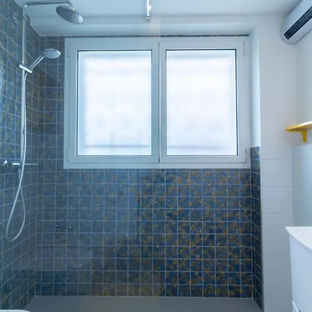 Ave Domus Circo Massimo * Rome