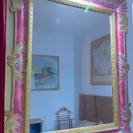 Ave Domus Circo Massimo Apartment Rome